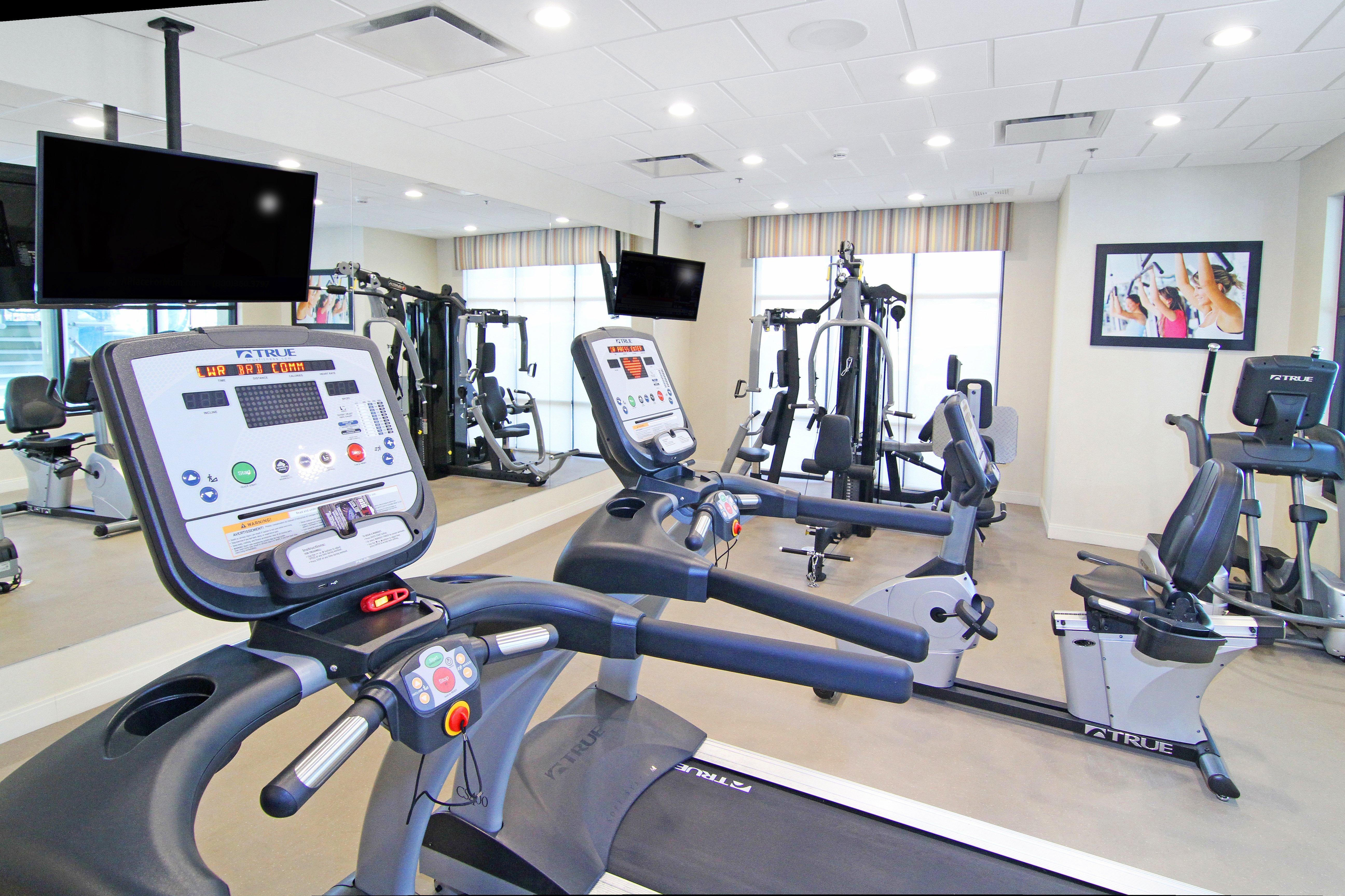 Holiday Inn Express And Suites Calgary University By Ihg Екстер'єр фото