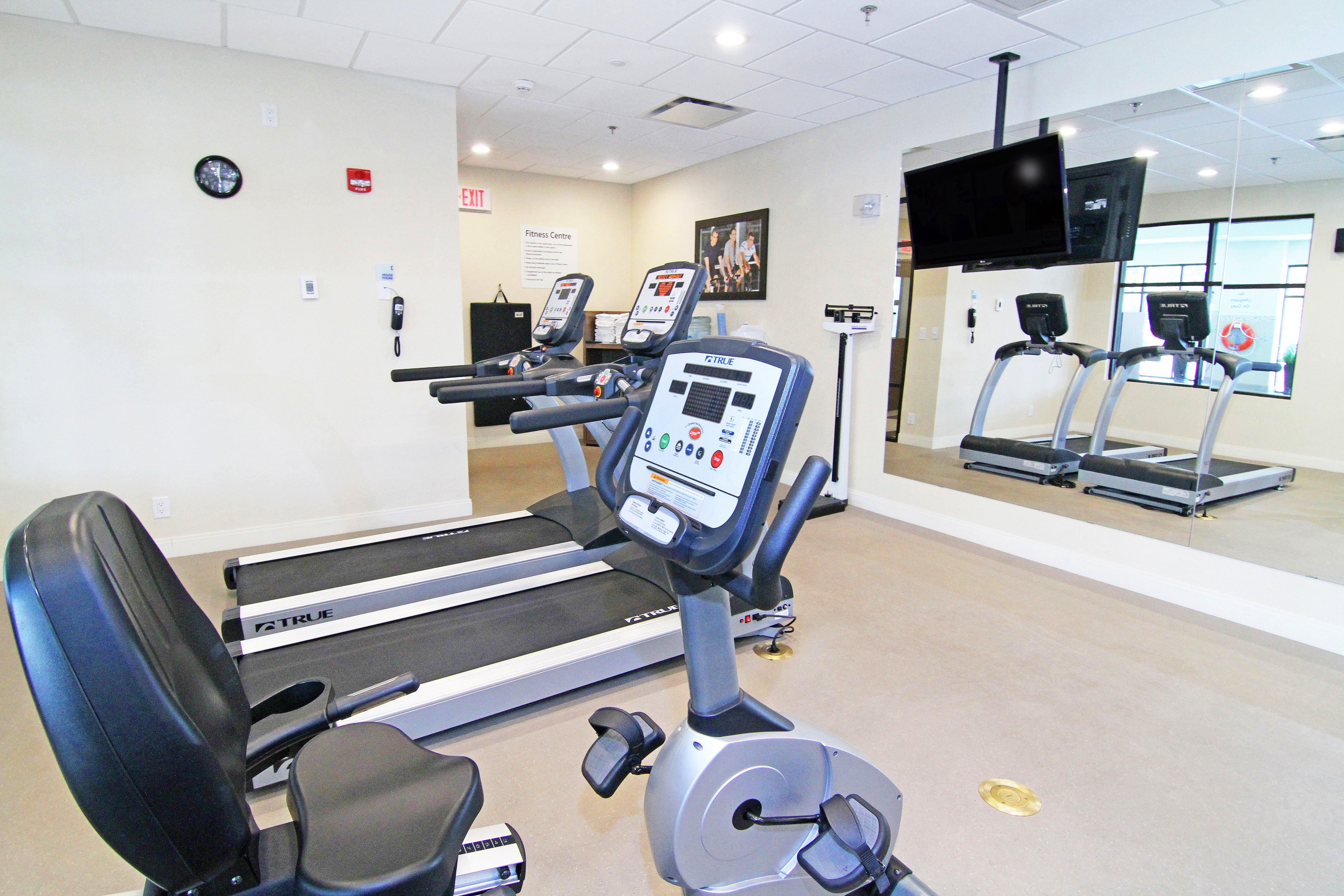 Holiday Inn Express And Suites Calgary University By Ihg Екстер'єр фото